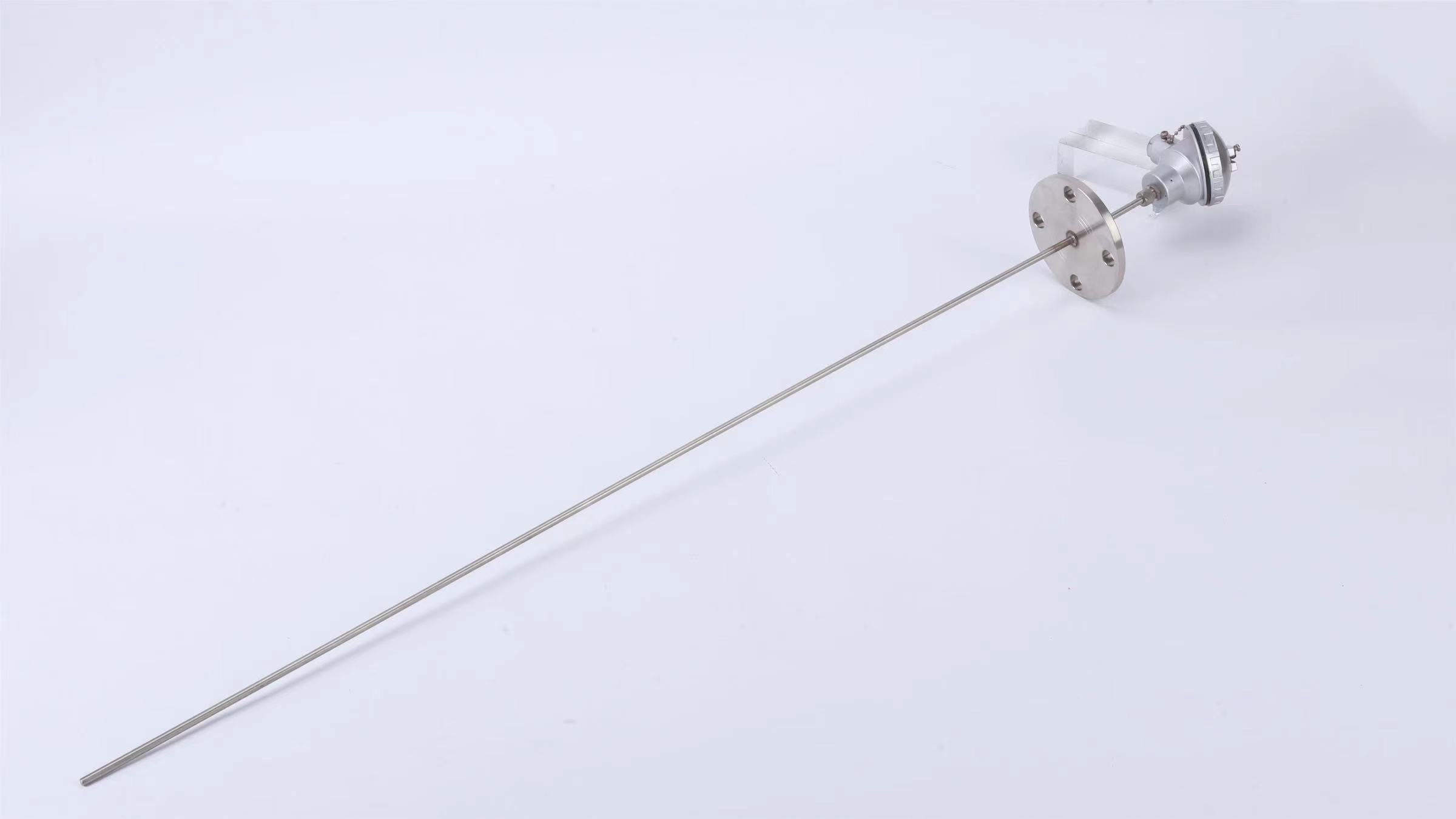 431式铠(kai)裝鉑铑(lao)熱電偶(ou)