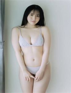 赵丽颖带儿子逛商场