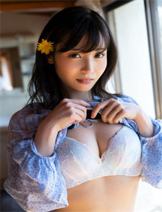 中文字幕乳授乳  电影小说