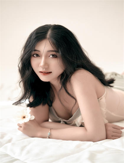 超碰免费视频在线观看_成品人和精品人的另一种说法_一个人在线观看免费中文www